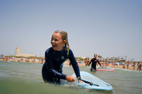 Surfen in Conil für Kinder